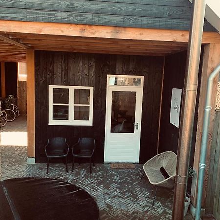 Villa Tiny House Thuus Sint-Annaland Exterior foto