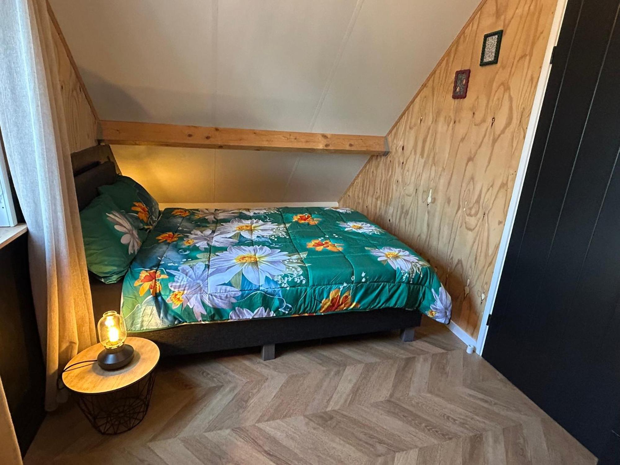 Villa Tiny House Thuus Sint-Annaland Exterior foto